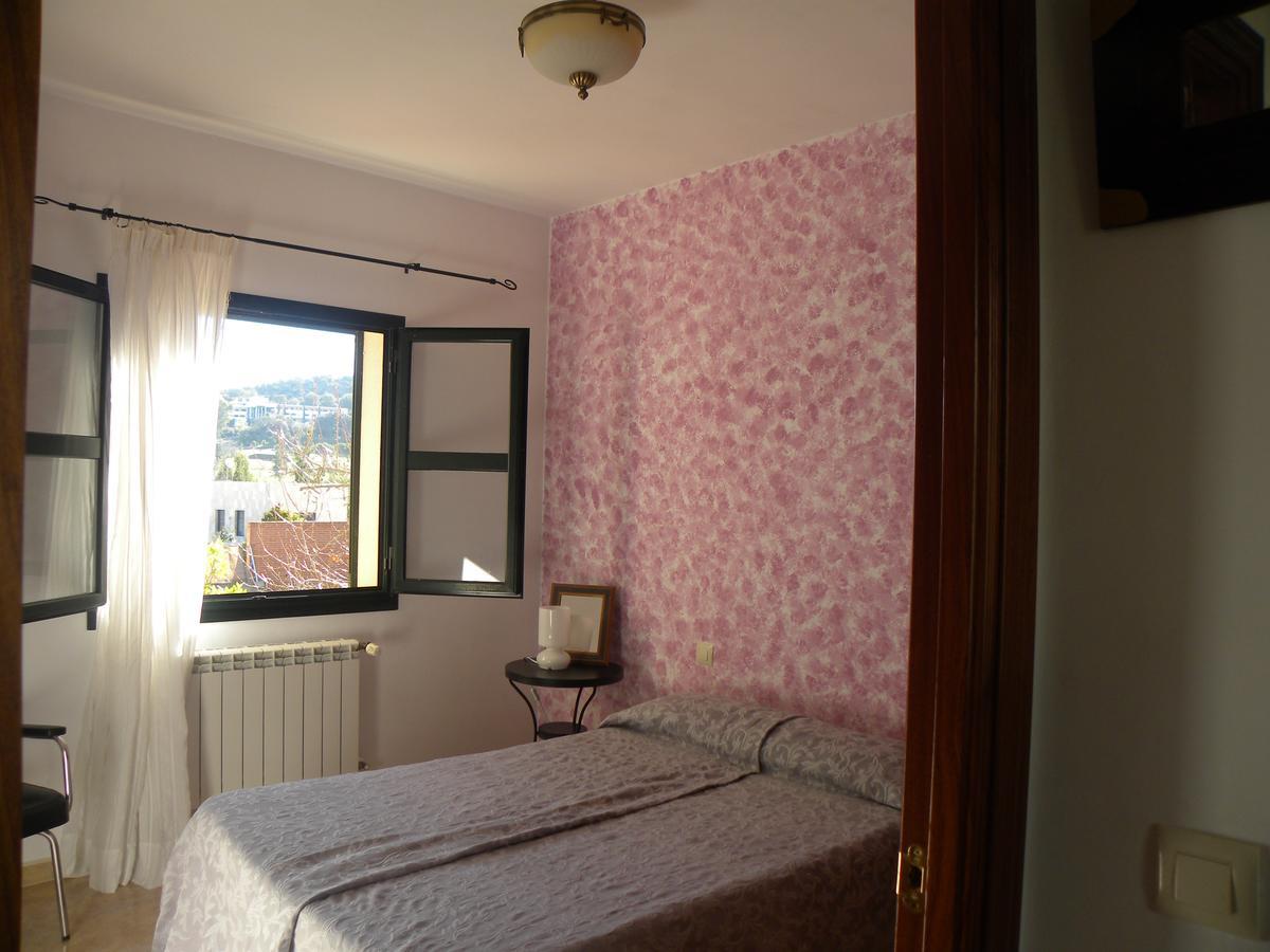 El Jardin De Los Gatos Apartament Касерес Экстерьер фото