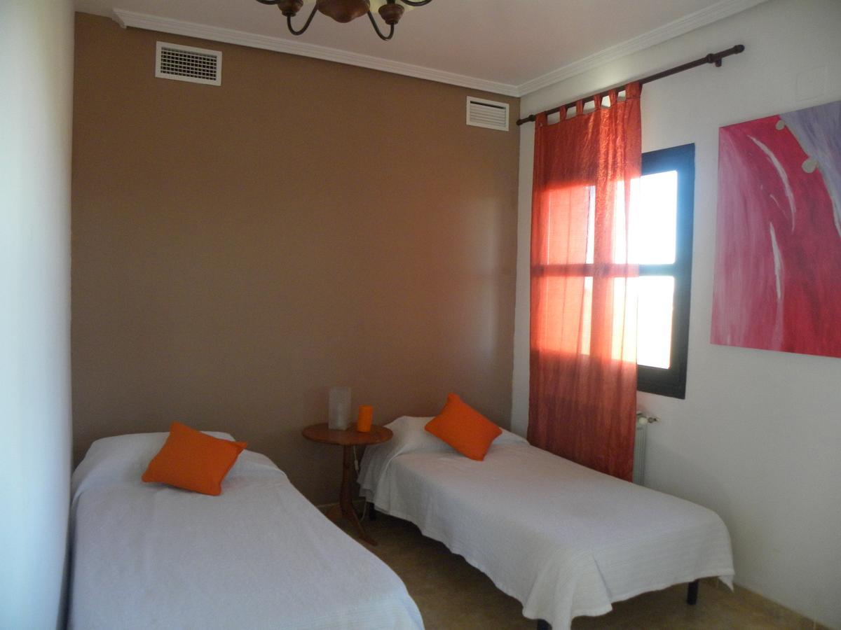 El Jardin De Los Gatos Apartament Касерес Экстерьер фото